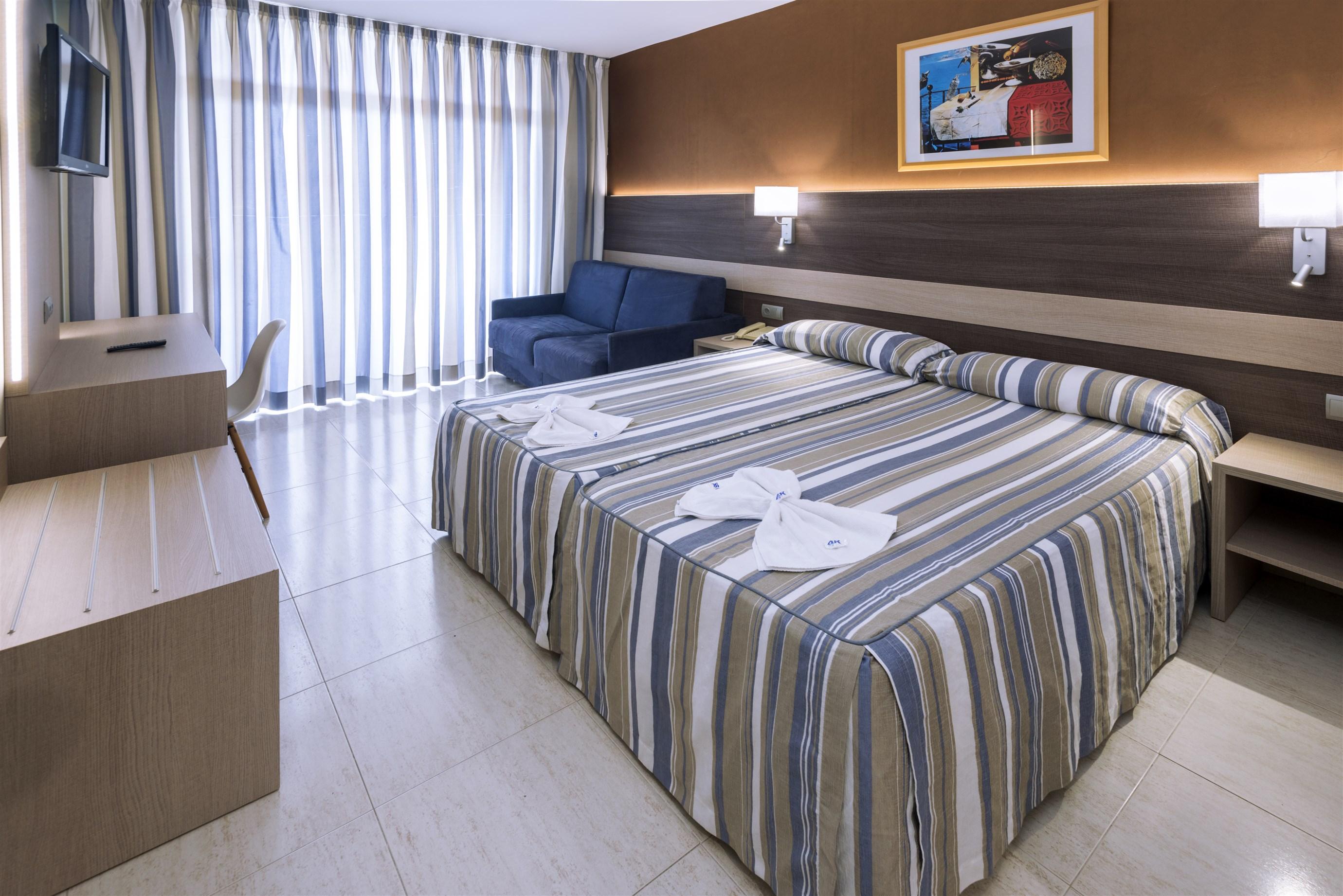 4R Gran Regina Hotel Salou Ngoại thất bức ảnh