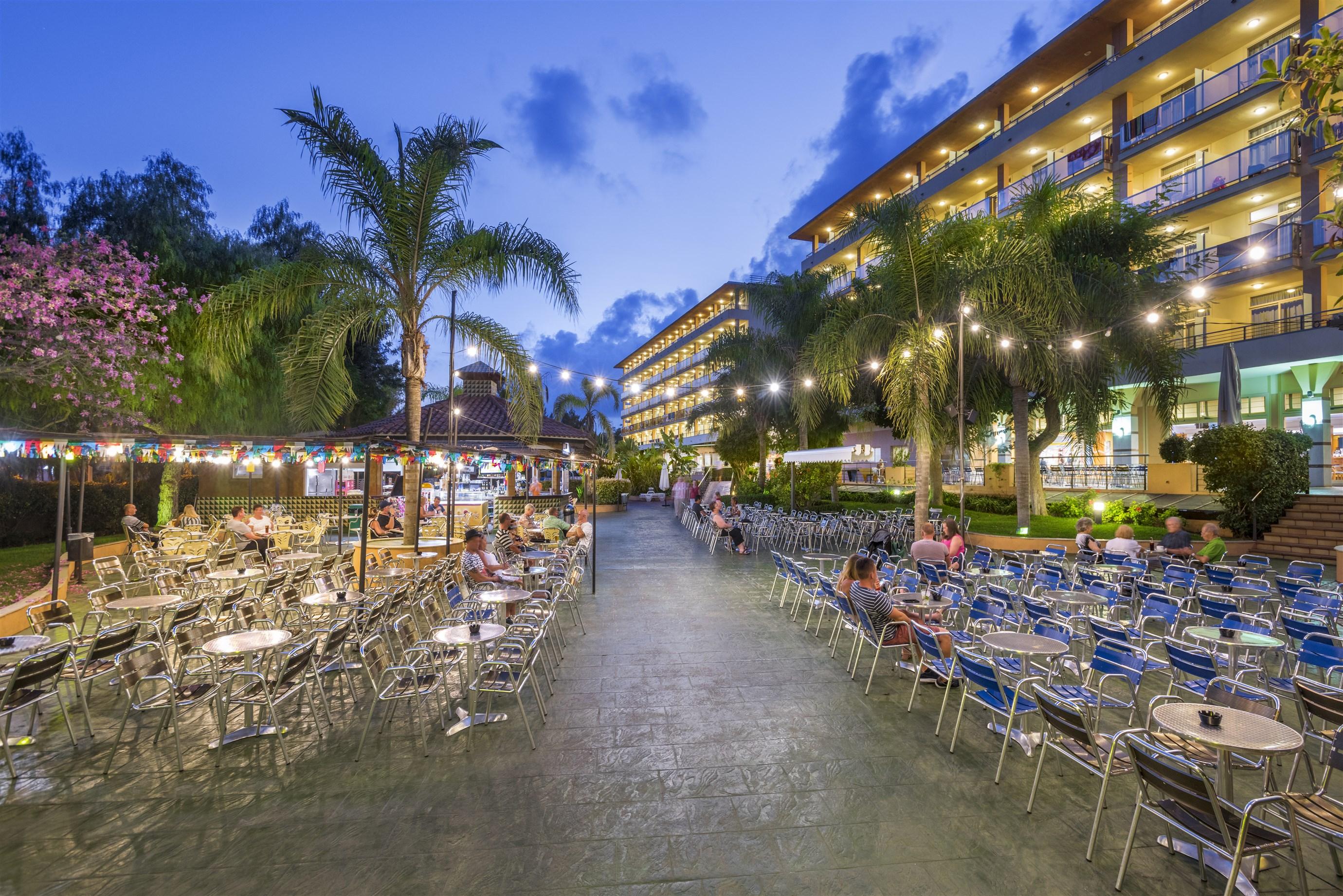 4R Gran Regina Hotel Salou Ngoại thất bức ảnh
